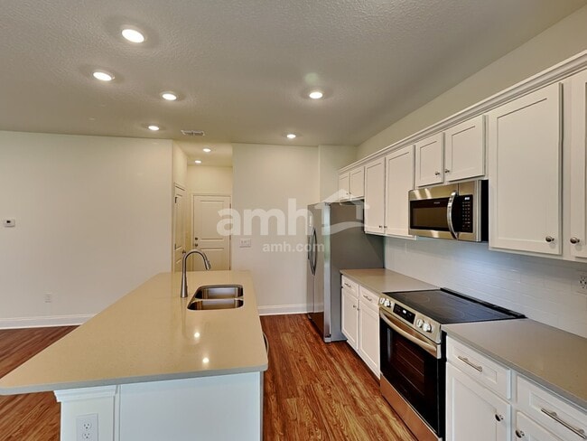194 Onate Cir