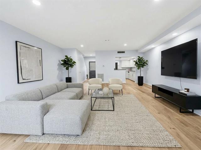 Photo - 6009 E University Blvd Unidad 131