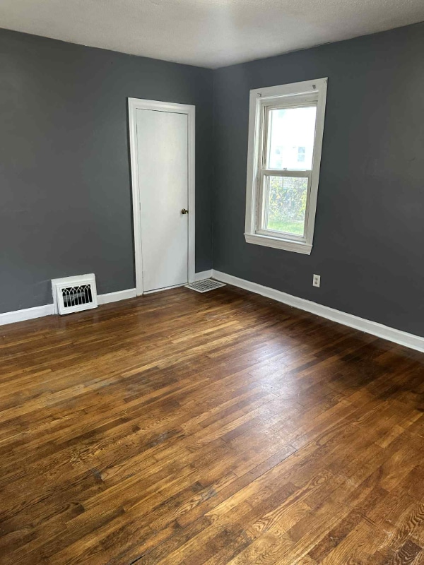 Photo - 126 Franklin St Unit 1