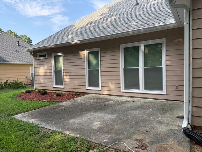 Photo - 1040 Sunny Field Ct NE