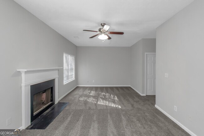 Photo - 481 Harvick Cir