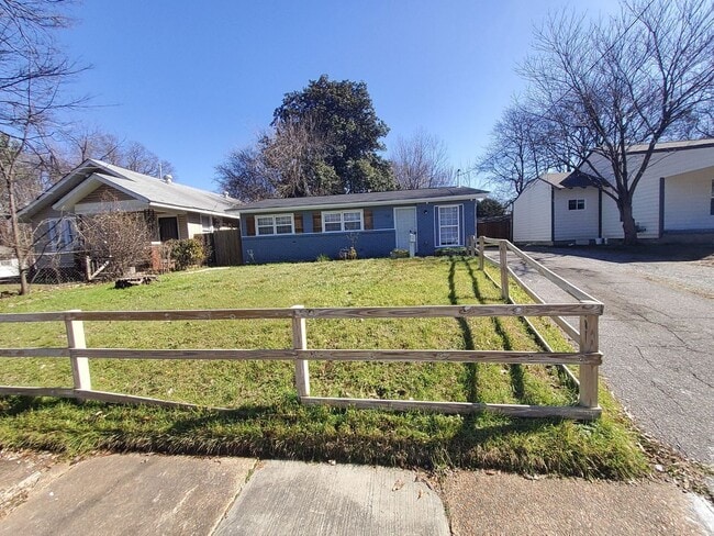 Building Photo - 710 Hudson St