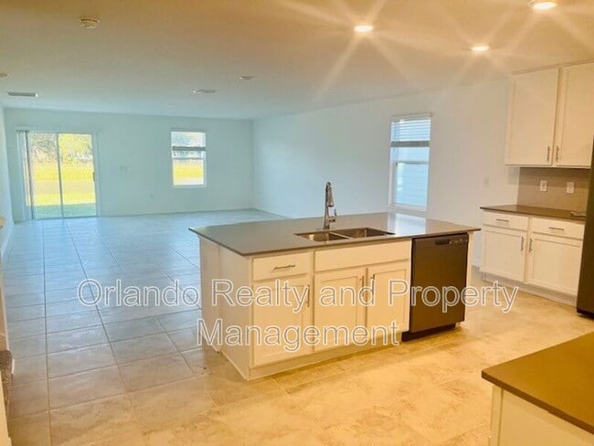 Photo - 1910 Birnham Wood Bnd