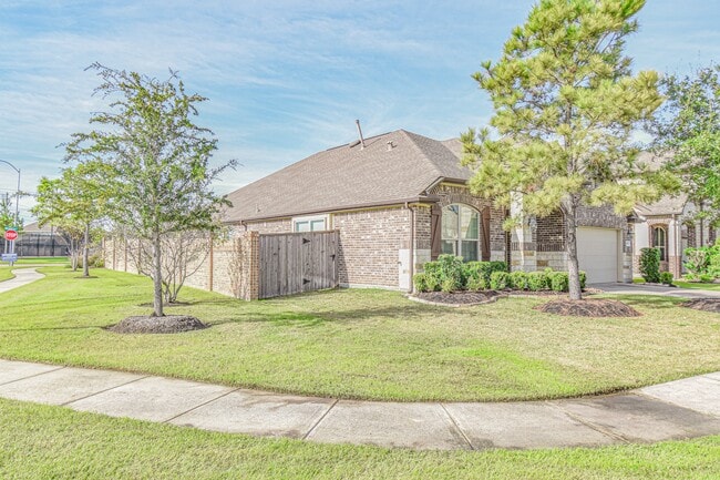 Photo - 9403 Briscoe Bend Ln