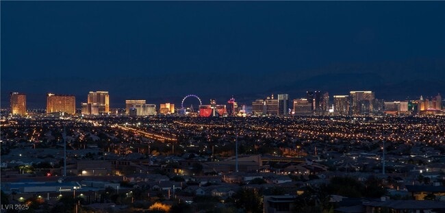 Building Photo - 5 Promontory Pointe Ln