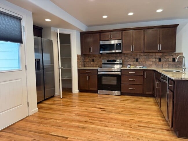 Photo - Fully Upgraded Executive Home For Lease