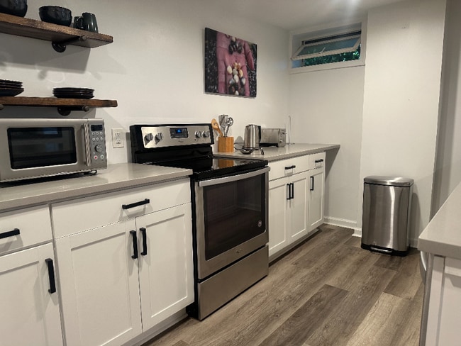 Photo - 1022 E State St Unit Shangri-La