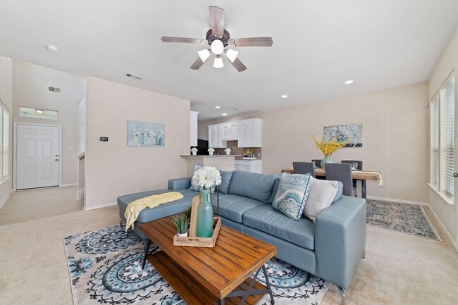 Photo - 14923 Tuttle Point Dr
