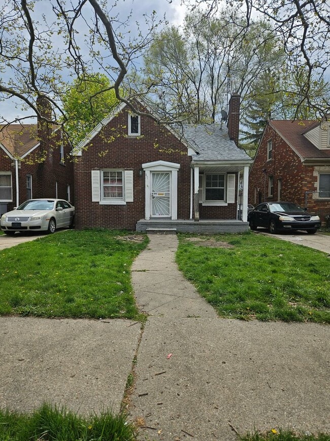Photo - 10848 Lakepointe St House