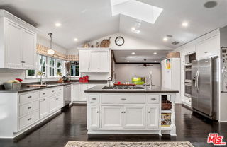 Photo - 4537 Agnes Ave