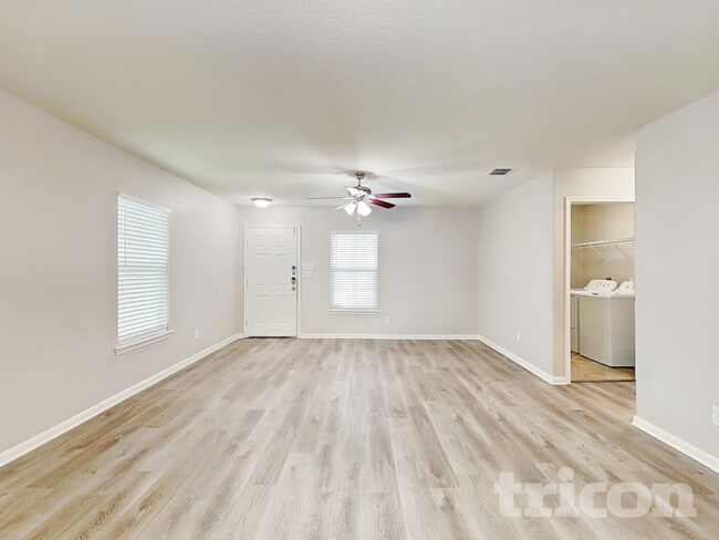 Photo - 5118 Badland Beacon