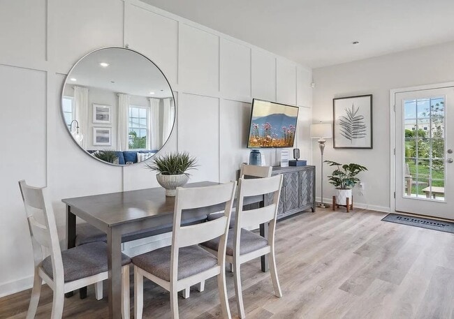 Photo - 71 Alexander Wy