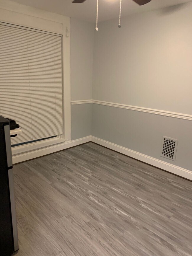 Photo - 148 N East Ave