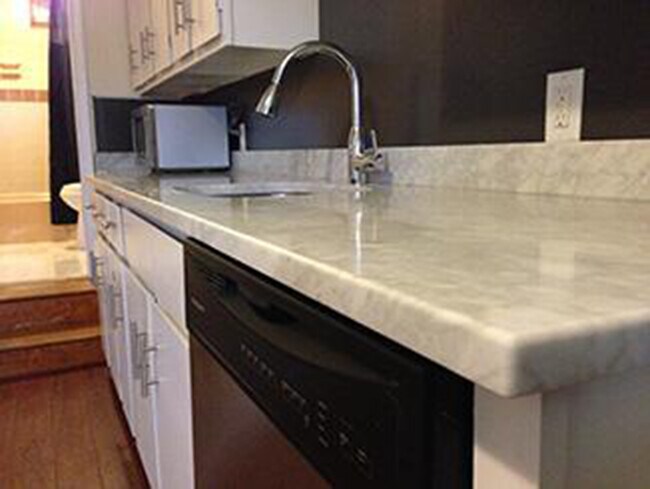 Photo - 141 Cottage St