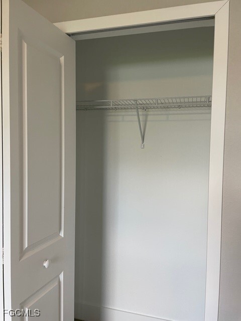 Photo - 321 Kismet Pkwy W