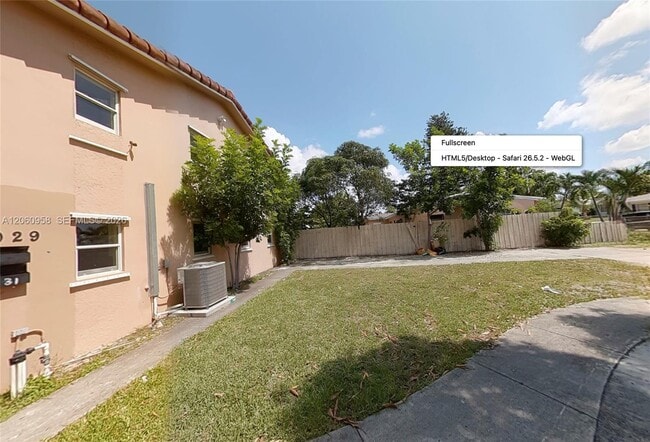 Building Photo - 1029 S C St Unit 1029-1031