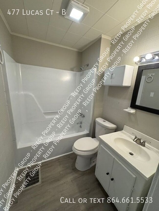 Photo - 477 Lucas Ct Unit B
