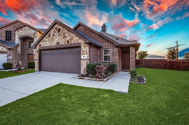 Building Photo - 233 Red Hawk Pl