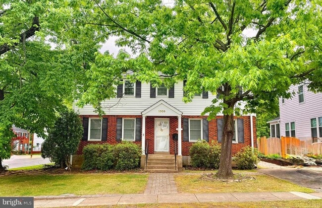 Photo - 1005 N Lebanon St