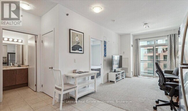 Photo - 2486 Old Bronte Rd Unit 519