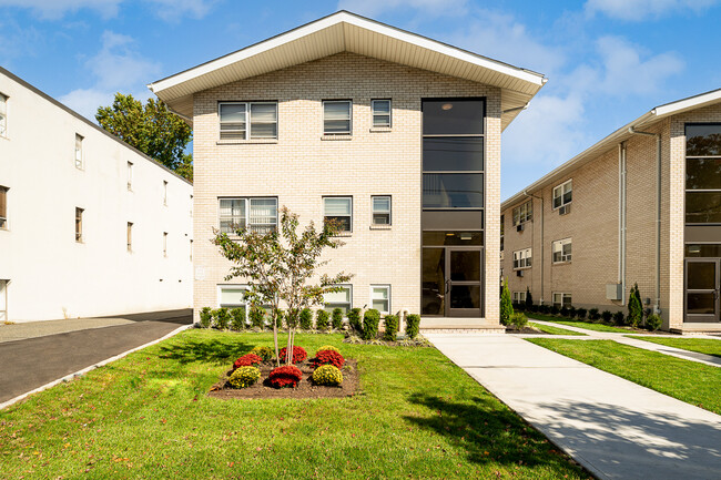 Turtle Village - Turtle Village Apartments