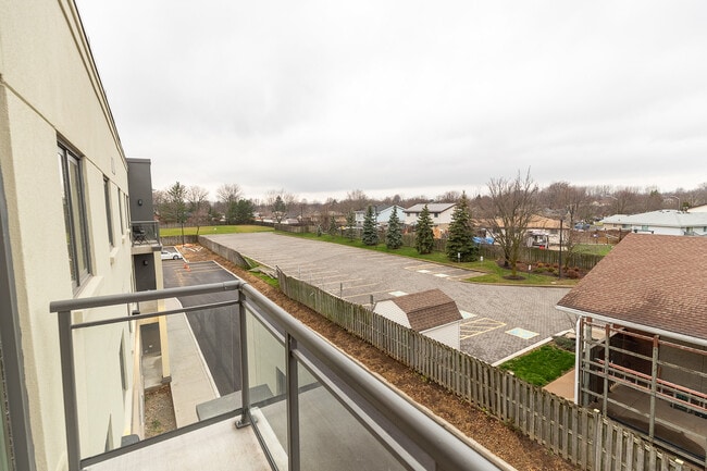 Photo - 6479 Montrose Rd