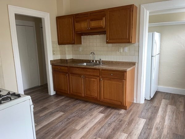 Photo - 194 Lexington St Unidad 2