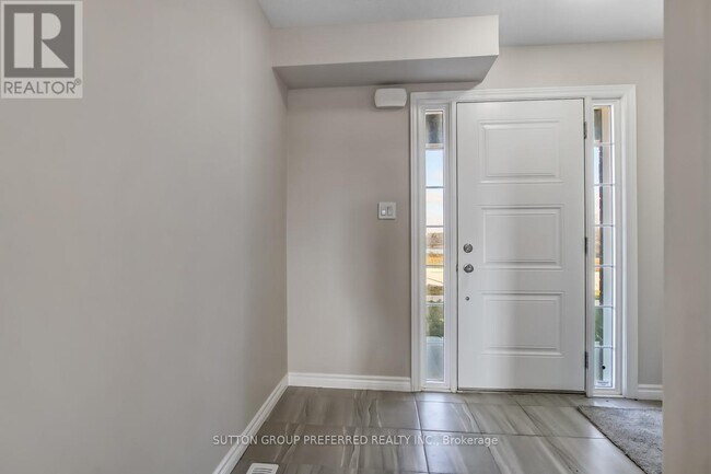 Photo - 345 Kennington Way