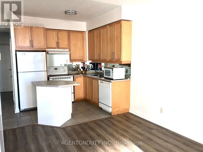 Photo - 1121 Bay St. Unit 1604