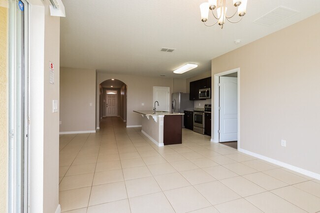 Photo - 484 Aberdeen Dr Casa