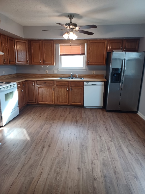 Photo - 3211 LUANN Dr