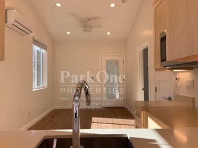 Meadow View Rd - LO - Meadow View Rd - LO Apartment Unit #B