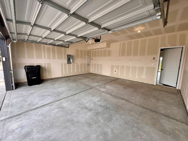 Photo - New Construction 3 Bedroom Townhome in University Park