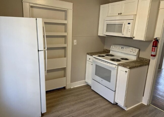 Photo - 16 Redington St Unit 16 Redington Street