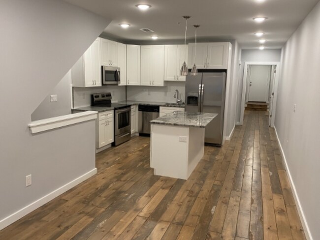 Photo - 1912 E York St Unit 1