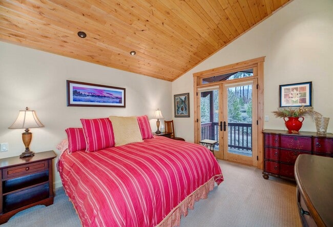 Photo - 985 Forest Mountain Dr