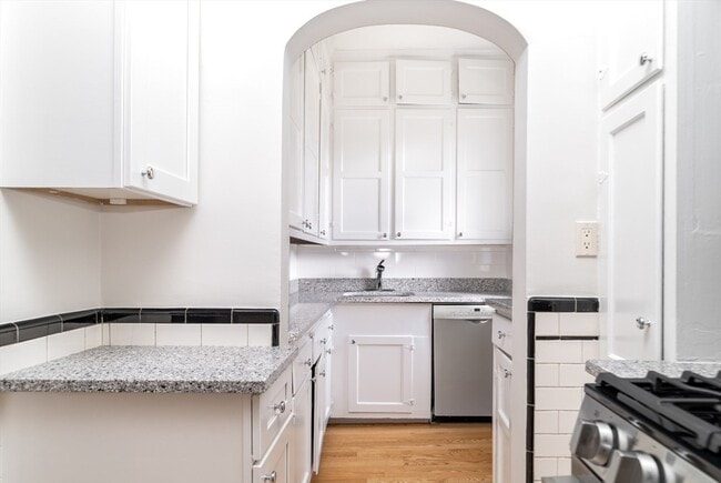 Photo - 79 Naples Rd Unidad 1