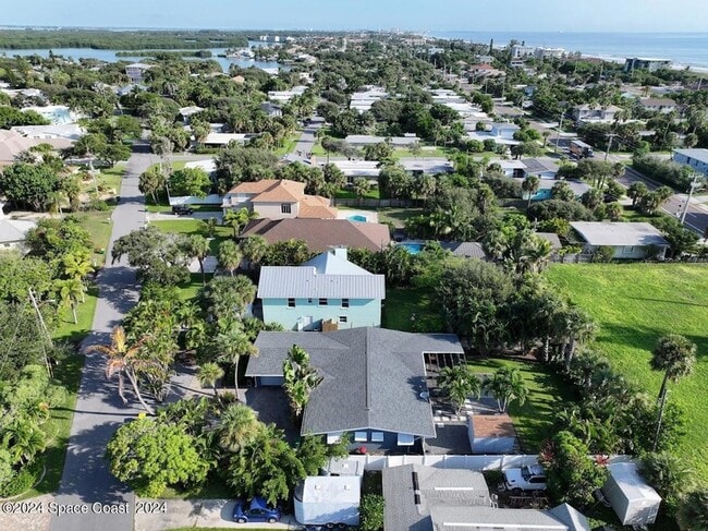 Photo - 1445 Bayshore Dr