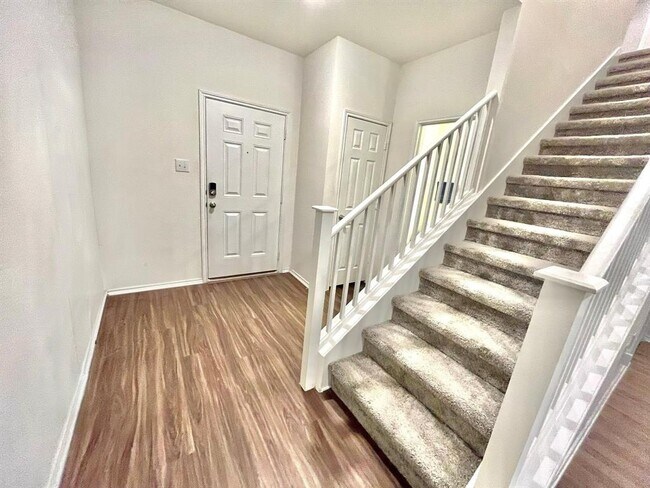 Photo - 14205 Silver Lace Ln