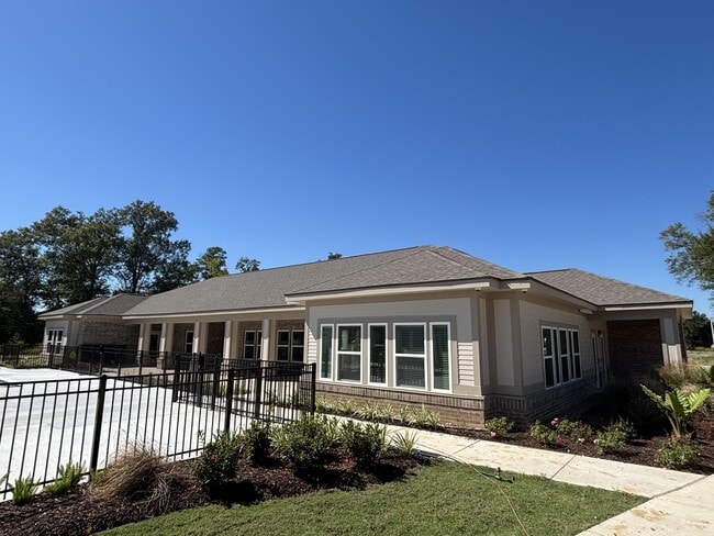 Arbours at Lake Charles