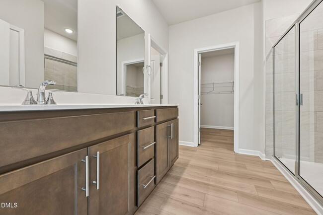 Photo - 316 Karlov Rd