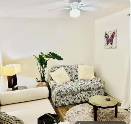 Photo - 2522 Wordsworth St
