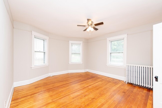 Photo - 1749 Cleveland Ave