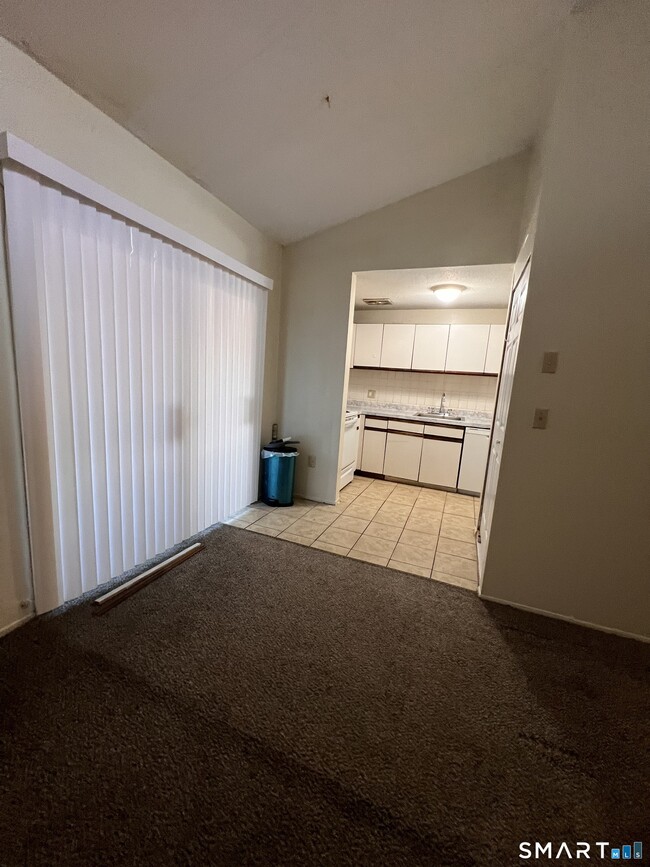 Photo - 131 Burgundy Hill Ln Unit 131