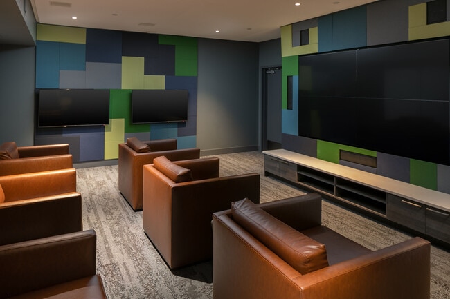 Hyde Square apartments — community photo