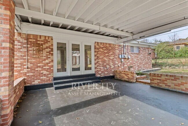 Photo - Westwood Beauty!!!! Section 8 Welcomed !!!!!