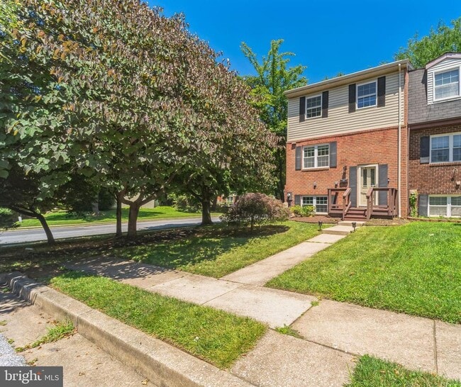 Photo - 64 Pickersgill Square Townhome