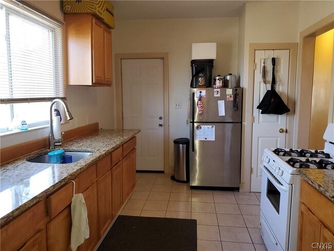 Photo - 1410 Madison St