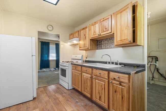 Photo - 1110 Huber Ave