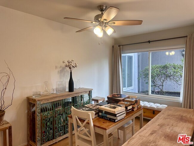 Photo - 5870 Green Valley Cir Unit 121